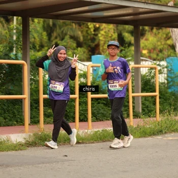 Runner Photo 8209098