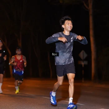 Runner Photo 8209104