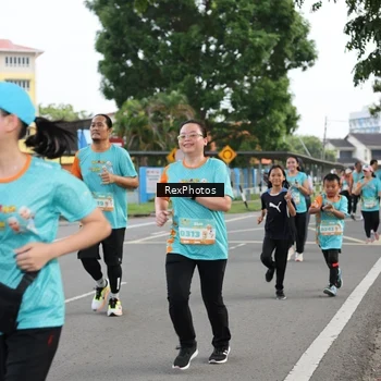 Runner Photo 8209115