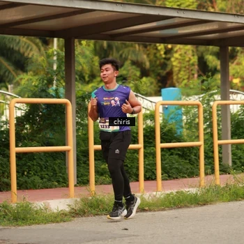Runner Photo 8209128