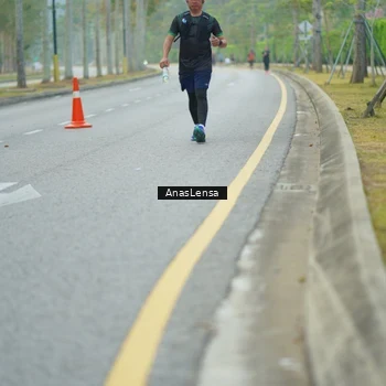 Runner Photo 8209132