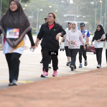 Runner Photo 8209140