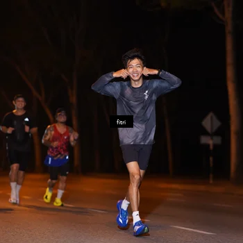 Runner Photo 8209177