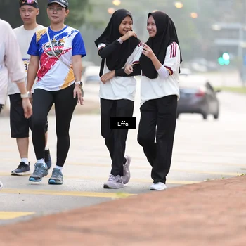 Runner Photo 8209205