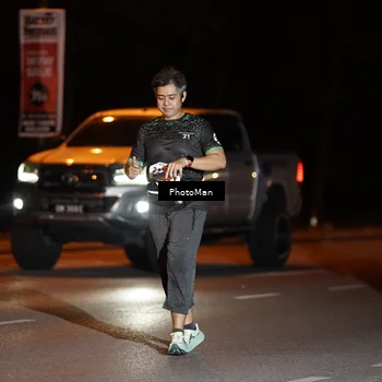 Runner Photo 8209215