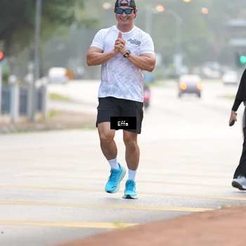 Runner Photo 8209227