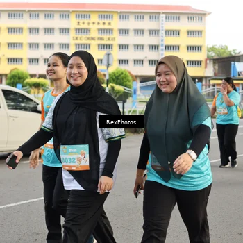 Runner Photo 8209280