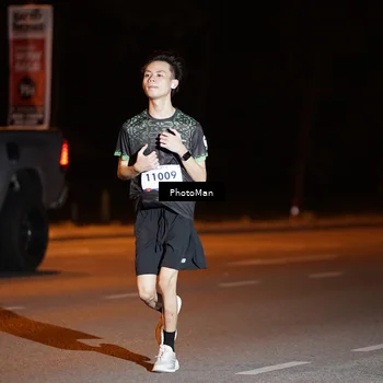 Runner Photo 8209297