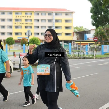 Runner Photo 8209300