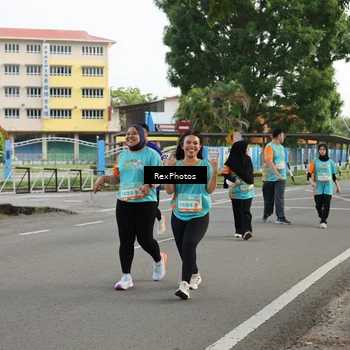 Runner Photo 8209301