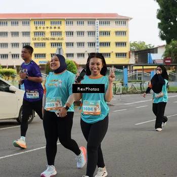 Runner Photo 8209316