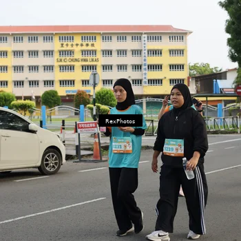 Runner Photo 8209331