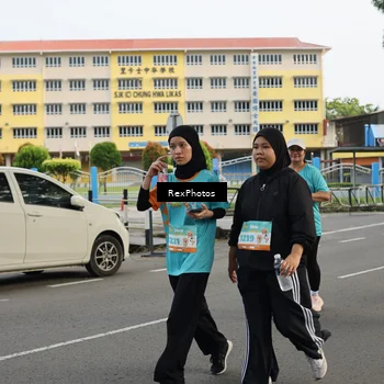Runner Photo 8209336