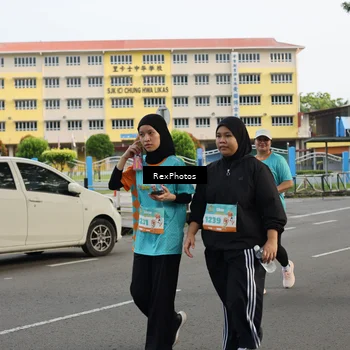 Runner Photo 8209341