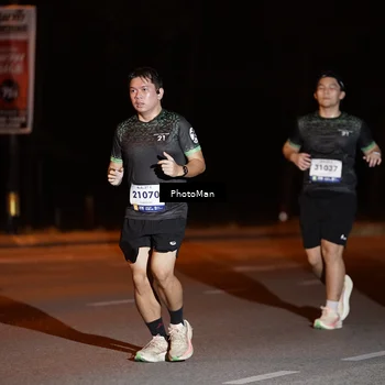 Runner Photo 8209344