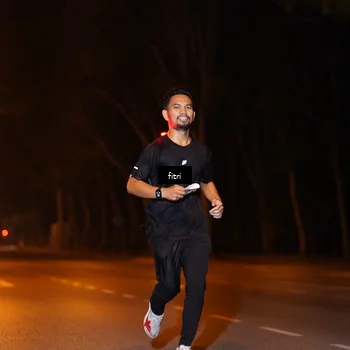 Runner Photo 8209351