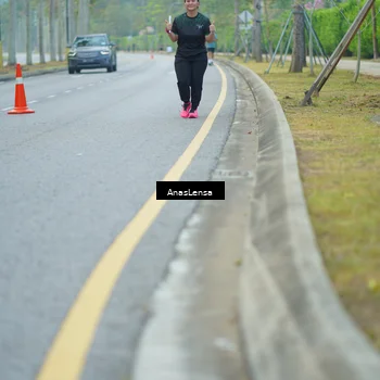 Runner Photo 8209366