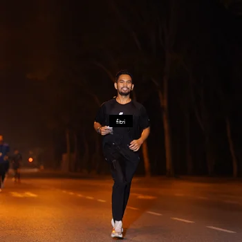 Runner Photo 8209374