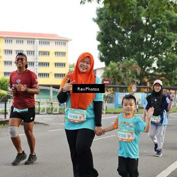 Runner Photo 8209380
