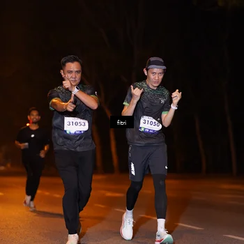 Runner Photo 8209395
