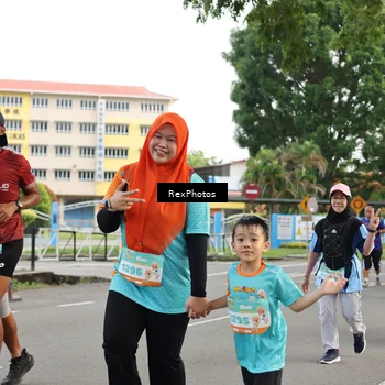 Runner Photo 8209397