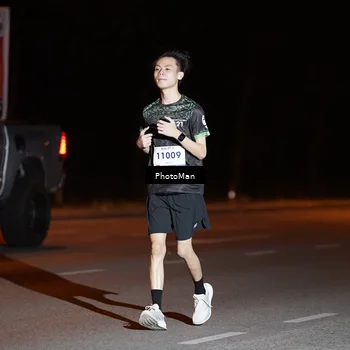 Runner Photo 8209424