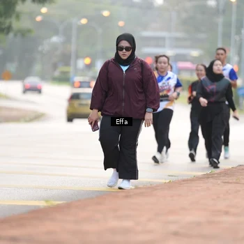 Runner Photo 8209444