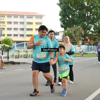 Runner Photo 8209459