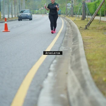 Runner Photo 8209466