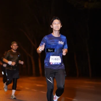 Runner Photo 8209479