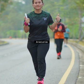 Runner Photo 8209484