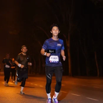 Runner Photo 8209499