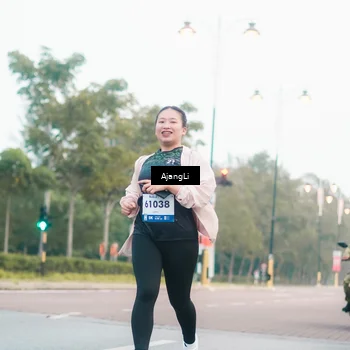 Runner Photo 8209513