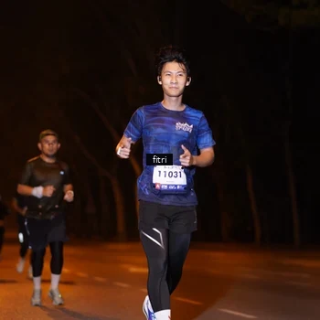 Runner Photo 8209536