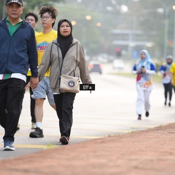 Runner Photo 8209542