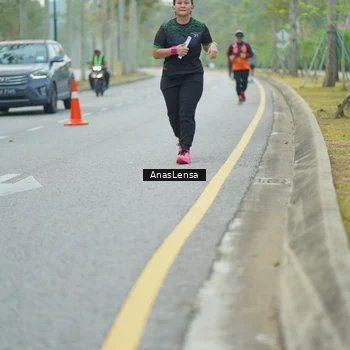 Runner Photo 8209571