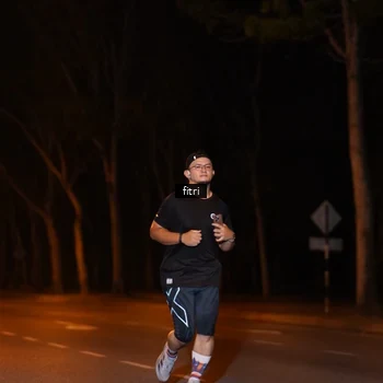 Runner Photo 8209583