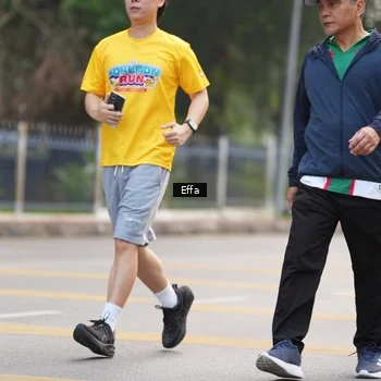 Runner Photo 8209593