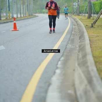 Runner Photo 8209594