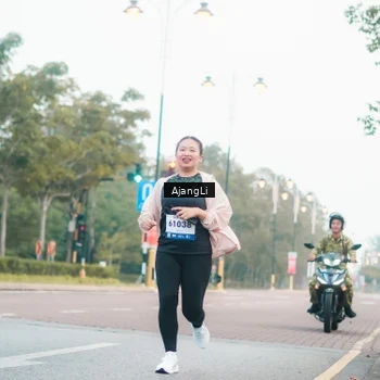 Runner Photo 8209596