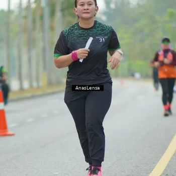 Runner Photo 8209600