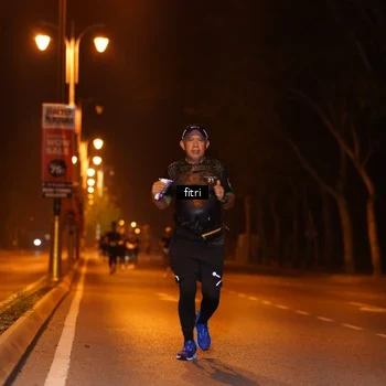 Runner Photo 8209614