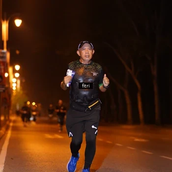Runner Photo 8209615