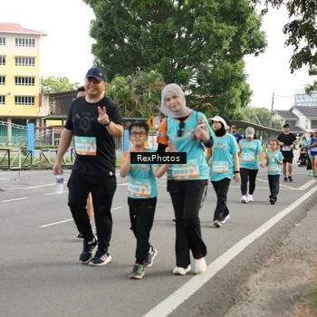 Runner Photo 8209621