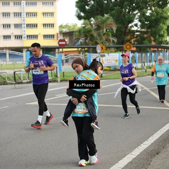Runner Photo 8209702