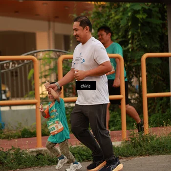 Runner Photo 8209720