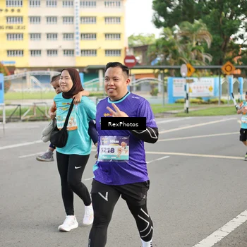 Runner Photo 8209725