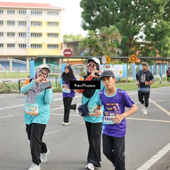 Runner Photo 8209737