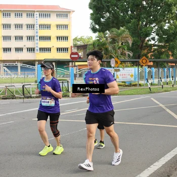 Runner Photo 8209739