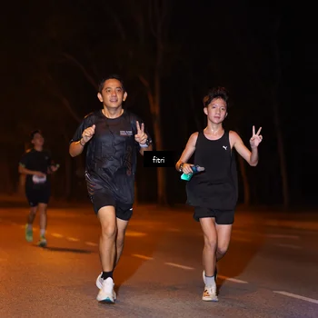 Runner Photo 8209744